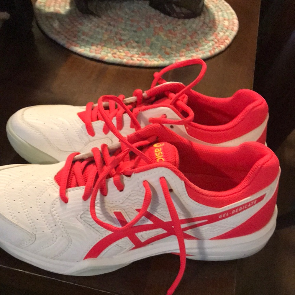 White ASICS